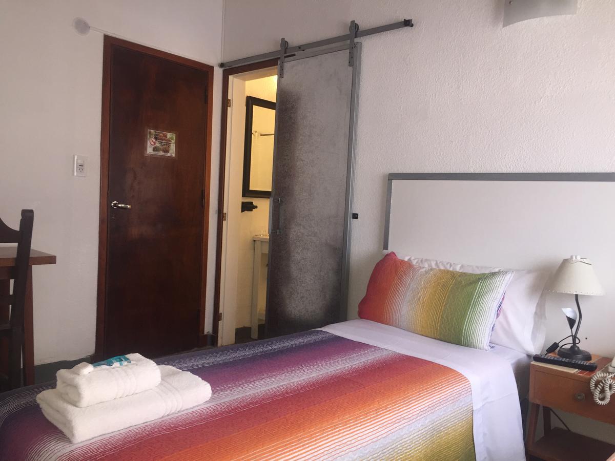 Hotel Berlin Pinamar Exteriér fotografie